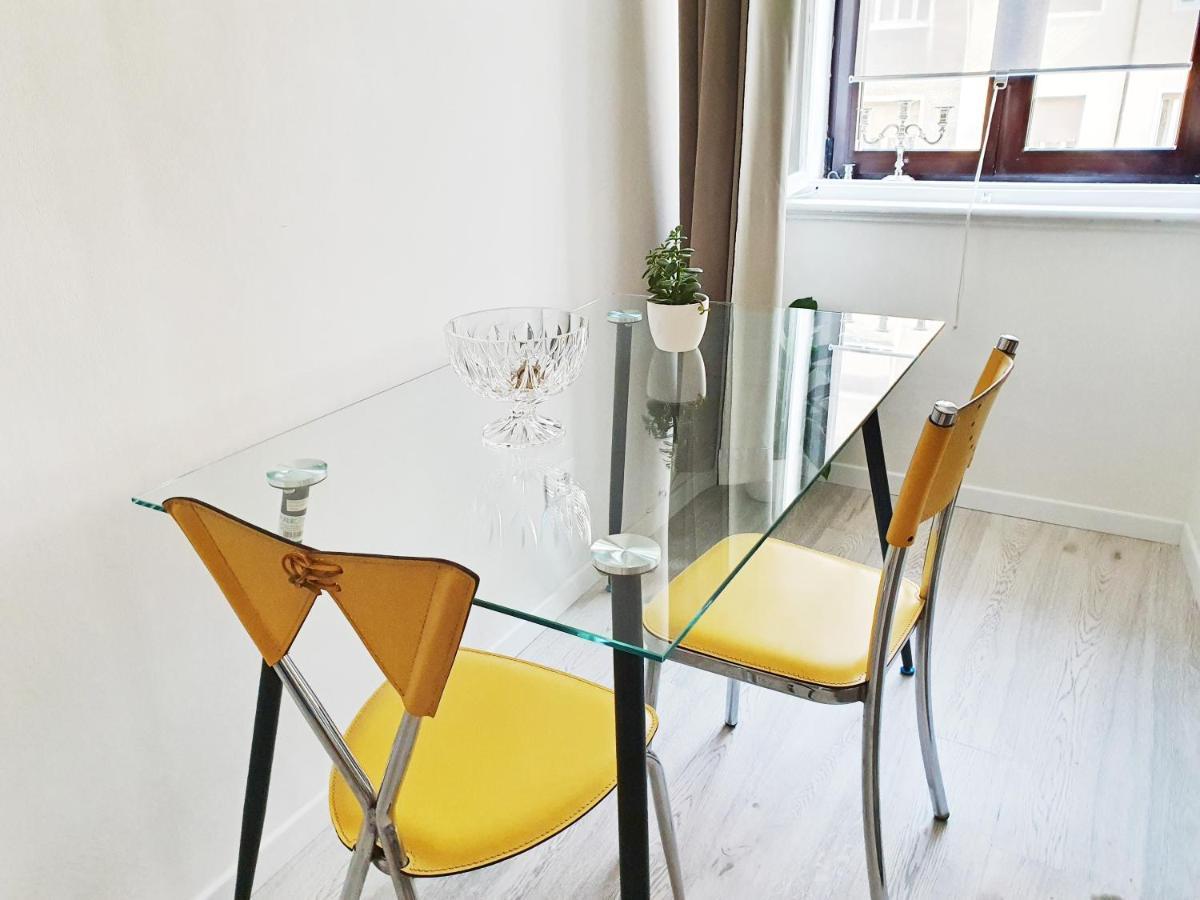 Casa Bianca - 2 Bedroom Design Apartment Trieste Extérieur photo